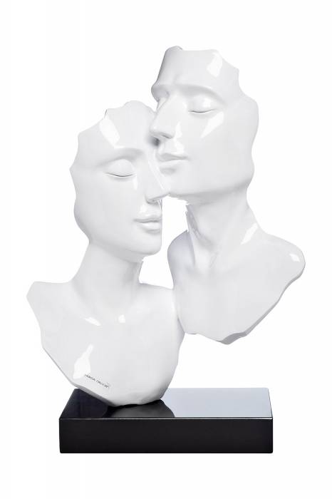 D6043 Статуэтка 