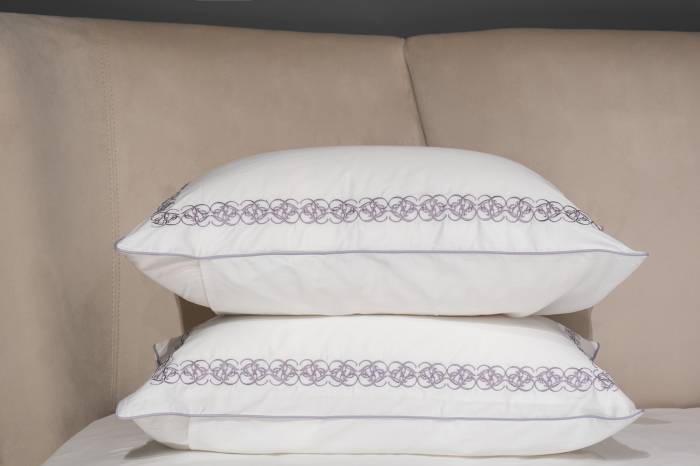 130HB-00711 Комплект наволочек сатин вышивка Фиори,сиренево-белый, 50*70см (2шт)