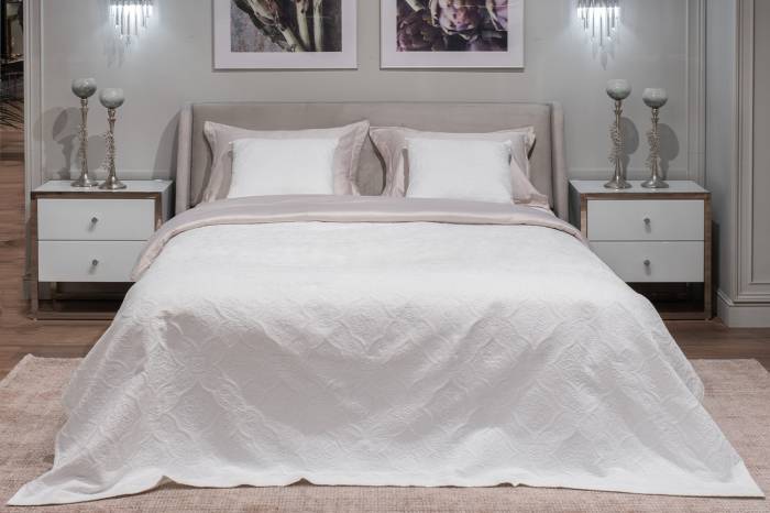 16AMR-NS240260-POKR BEL Покрывало Тиара белое 240*260