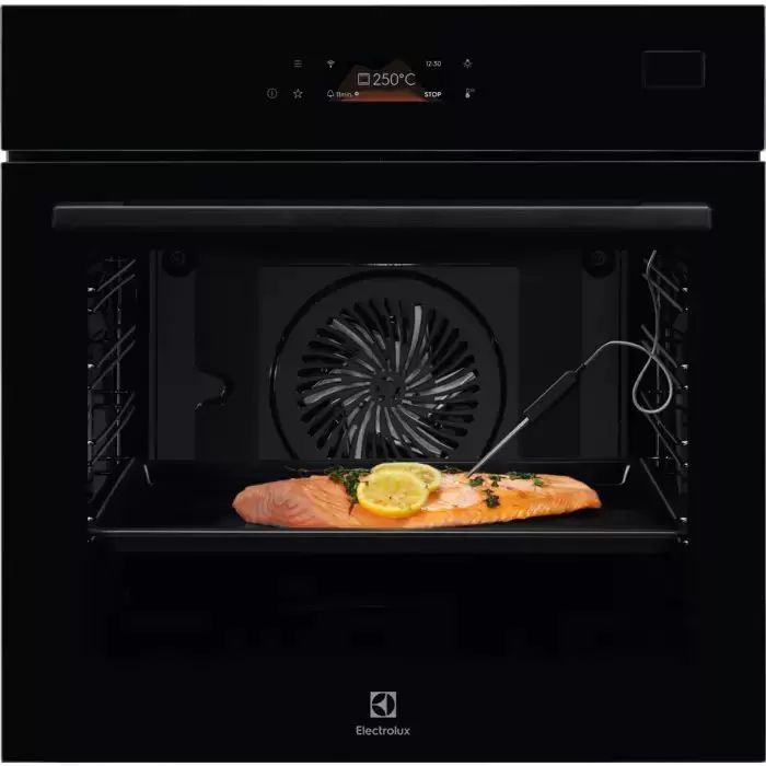Духовой шкаф Electrolux EOB8S39WZ