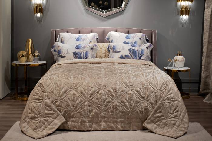 121GD-14612 Покрывало Houston Кристалло 260*260 со стежкой