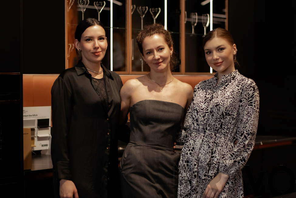 Презентация напольных покрытий Alpine Floor