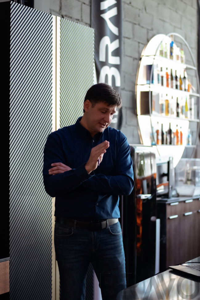 Презентация напольных покрытий Alpine Floor