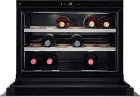 Винный шкаф AEG KWK884520M