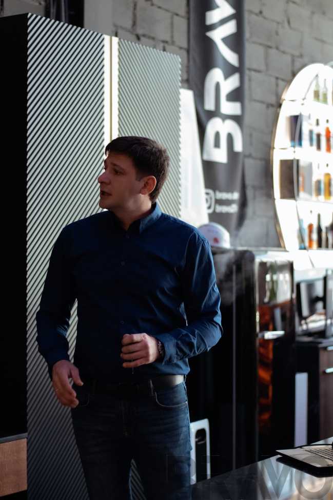 Презентация напольных покрытий Alpine Floor