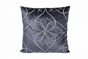 70SW-28070 Подушка с вышивкой 