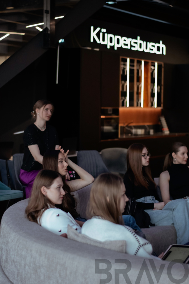 Презентация напольных покрытий Alpine Floor