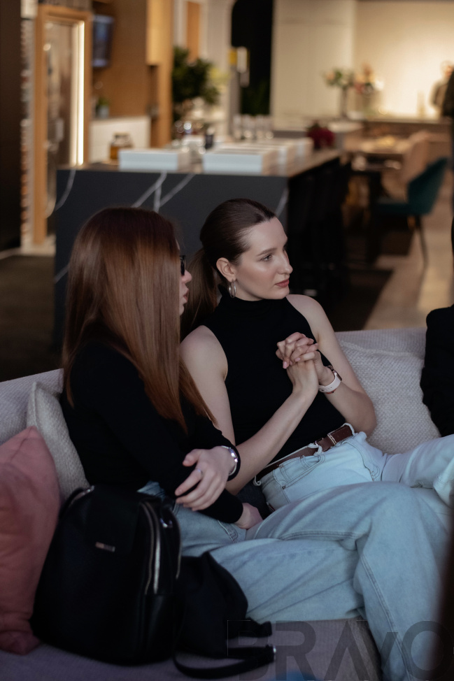 Презентация напольных покрытий Alpine Floor