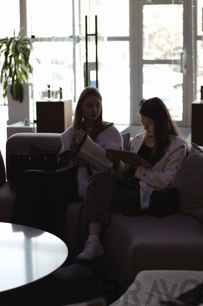 Презентация напольных покрытий Alpine Floor