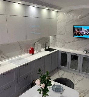 Столешница на кухню из камня