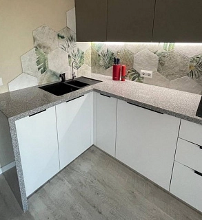 Столешница из кварцевого агломерата