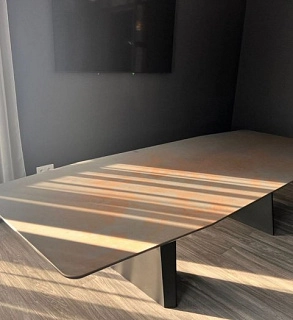 офисный стол 