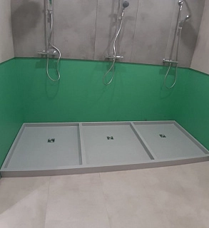 Душевой поддон в Ф/К 