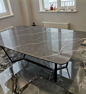 Кухонный стол