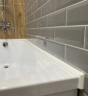 Акриловый плинтус 