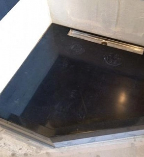 Душевой поддон из камня